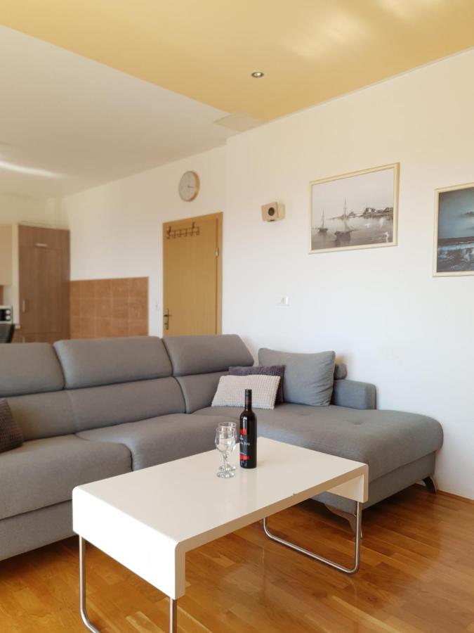 Apartment Tomo Makarska Buitenkant foto