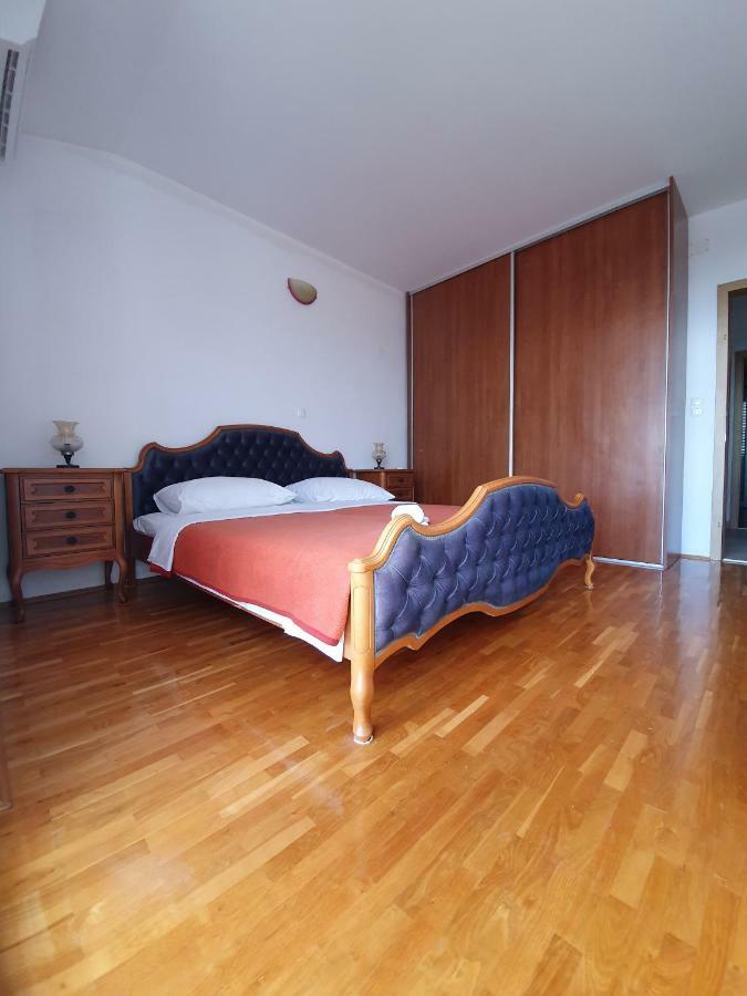 Apartment Tomo Makarska Buitenkant foto
